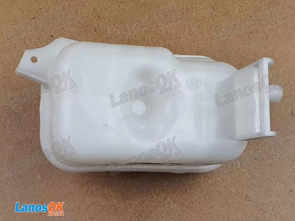 Бачок розширювальний Нубіра GM 96290545