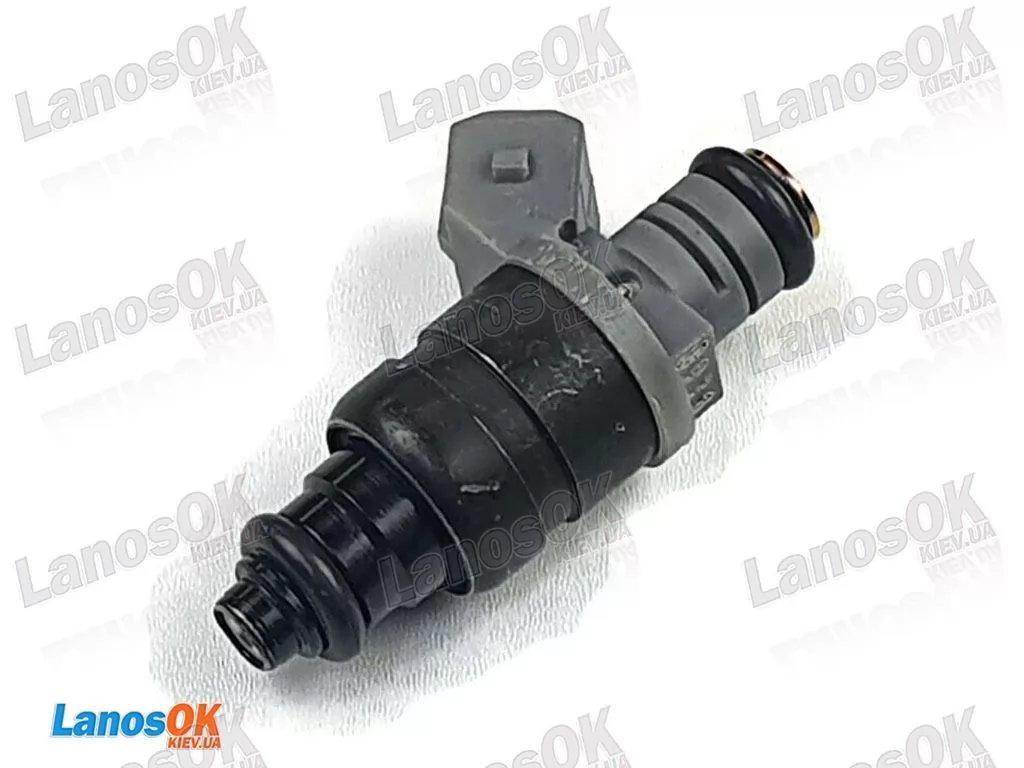 Форсунка топливная Эванда 2.5 OEM 96291122