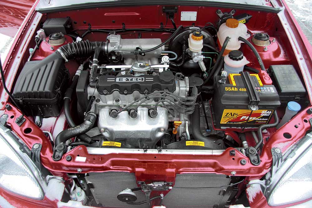 Купить запчасти на Daewoo Lanos: что нужно знать об авто