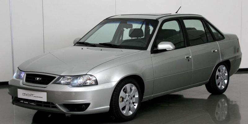 Купить запчасти на Daewoo Nexia: обзор автомобиля