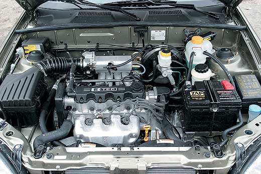 Купити запчастини на Daewoo Nubira: огляд моделі