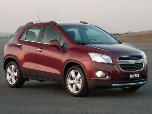 Купить запчасти на Chevrolet Tracker: обзор модели